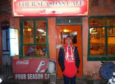Four Season Cafe