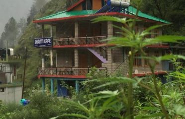 Shanti cafe and guest house