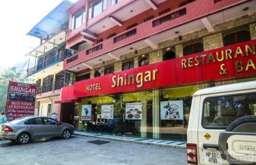 Hotel Shingar Restaurant and Bar