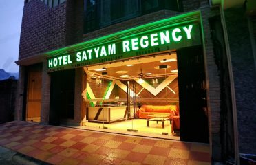 OYO 30576 Satyam Regency