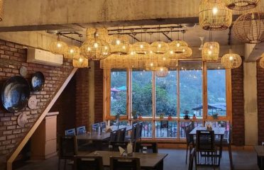 Cozy Acron Nainital
